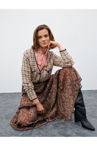 Koton V-Neck Melis Ağazat X Cotton Cardigan - Pocketed and Buttoned