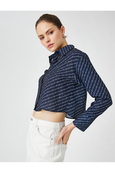 Koton Crop-Satin-Hemd mit Textdruck