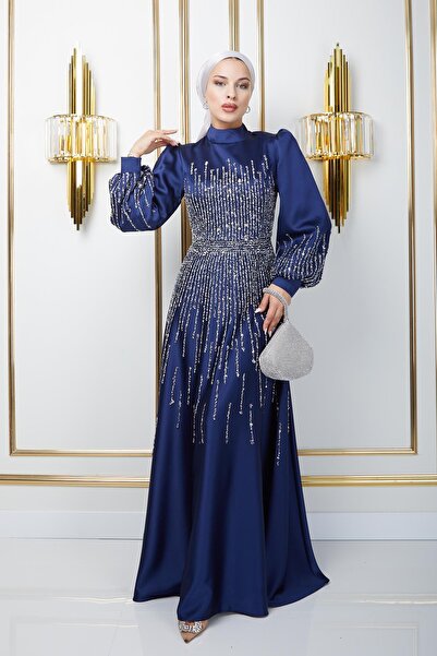 Olcay Szatén hidzsáb estélyi ruha - kővel részletezett, nyakfesték, SÖTÉTKÉK 1670