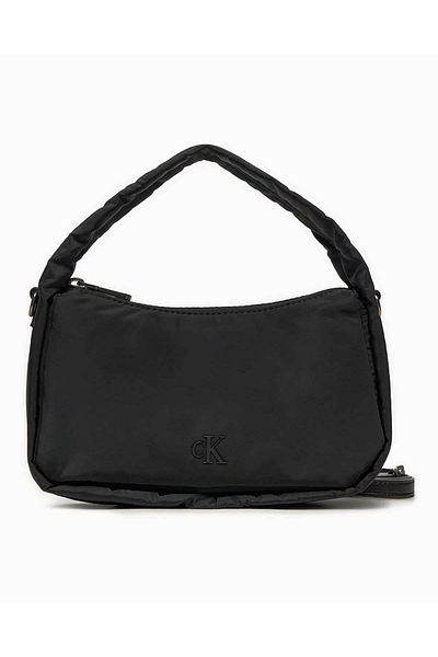 Calvin Klein حقيبة كتف صغيرة من الجينز Omuz chantası