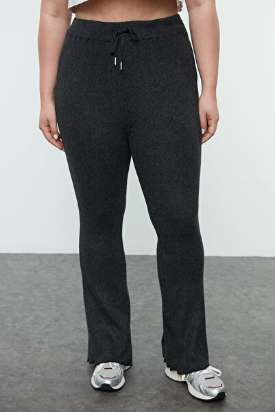 Trendyol Curve Spodnie dzwony w kolorze szarym z wysokim stanem - Tbbaw25Ar00011