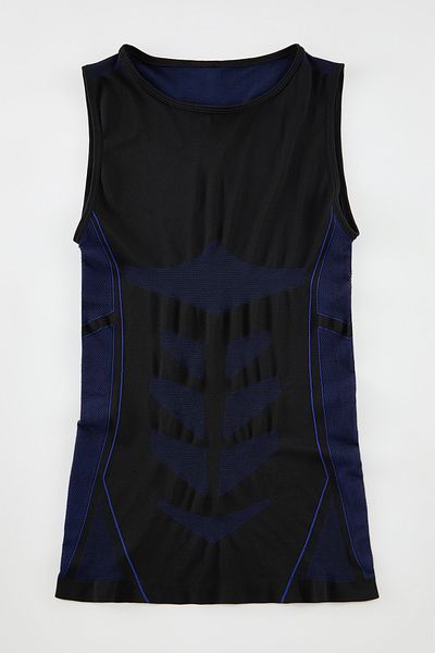 Trendyol Collection Marineblauer Athlet im Slim Fit-Muscle-Look - TMNSS24AL00010
