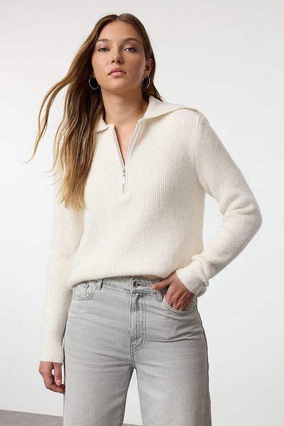 Trendyol Collection Ecru vlněný široký střih s límečkem na zip, pletený svetr TWOAW25KZ00011
