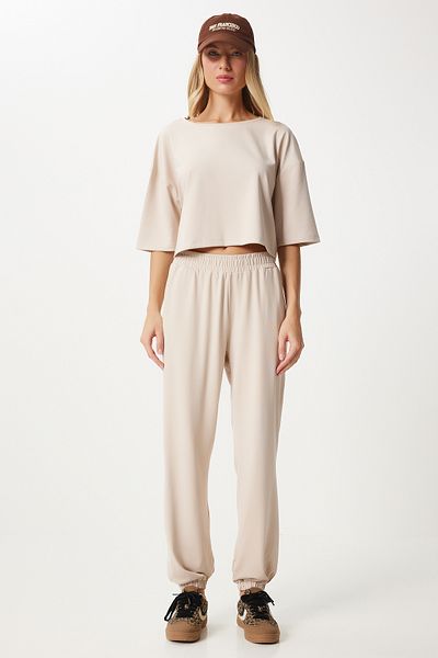 Happiness İstanbul Cremefarbenes Crop-T-Shirt- und Jogger-Trainingsanzug-Set für Damen – FN03316
