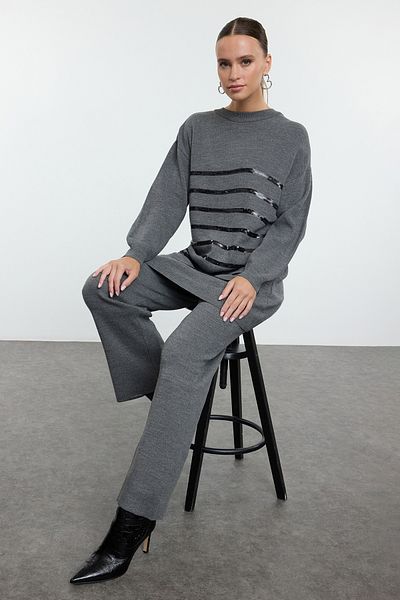 Trendyol Modest Knitwear Top and Bottom Set - Anthracite Sequin Detailed TCTAW25US00088