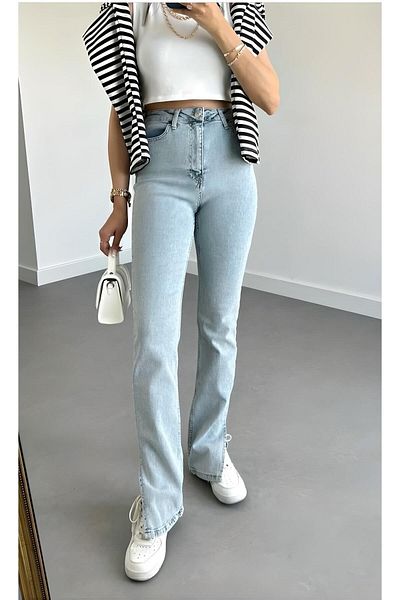 DRC trend Travelista Women &Apos; S Light Blue High Waist Spanish Jeans with Snow Wash and Side Slit