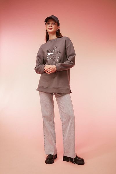 DeFacto Regular Fit Crew Neck Κεντημένο Μαλακό Γούνινο Λεπτό Φούτερ Tunic B5604ax23au