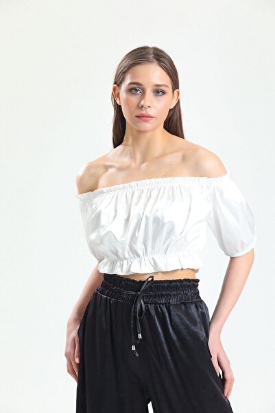 Sense Σατέν μπλούζα με γιακά και φούστα με λάστιχο με κορδόνια και ελαστική κολάγη | Blz34216 Λευκό