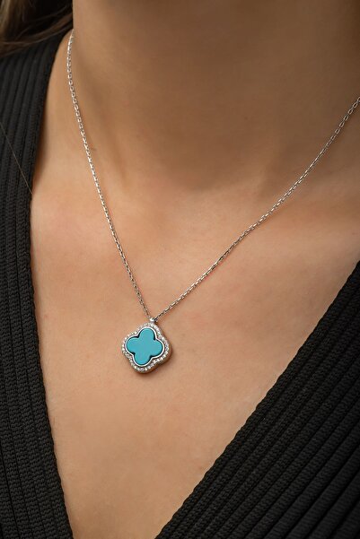 SUNSHINE 925 Ayar Rodyum Kaplamalı Beyaz Taşlı Ve Turkuaz Sedef Taşlı Yonca Çiçek Gümüş Kolye