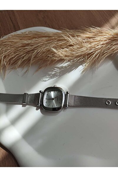 QUARTZ Rubsey Wicker Cord Minimal Women Wristwatch Modern Silver Color Vintage White Bb0026