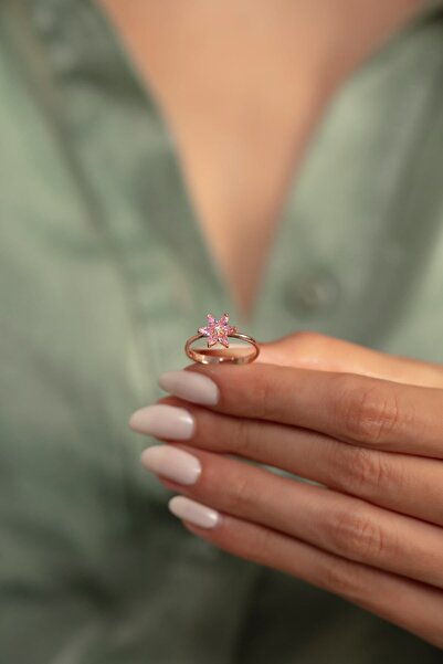 SUNSHINE 925 Ayar Rose Kaplamalı Pembe Taşlı Çiçek Gümüş Yüzük