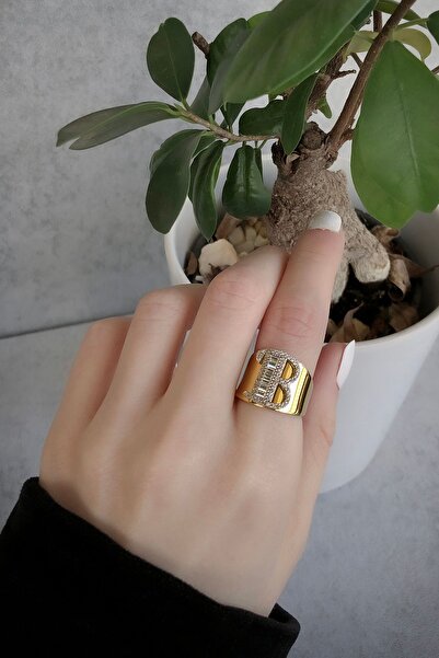 SUNSHINE 925 Ayar Gold Kaplamalı Beyaz Taşlı Harfi Pırlanta Işçilik Gümüş Yüzük