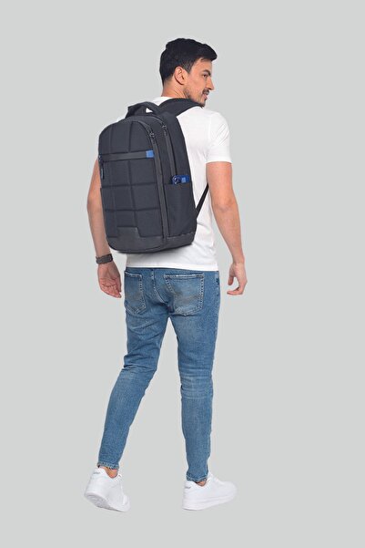 Classone Bp-ıt600 Laspezia Serisi 15,6"wtxpro Su Geçirmez Kumaş Ve Fermuar Laptop Sırt Çantası-siyah