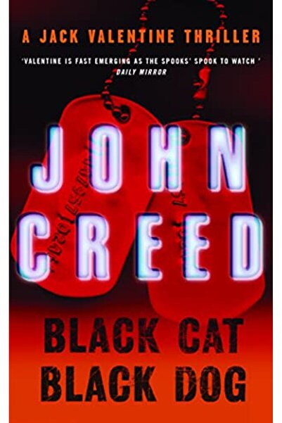 Harper Collins قطة سوداء كلب أسود