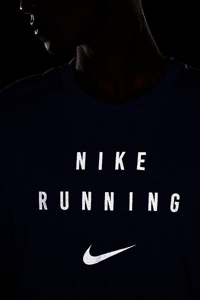 Nike Running Dri-fit Run Division Reflect Ανακλαστική Μωβ T-shirt