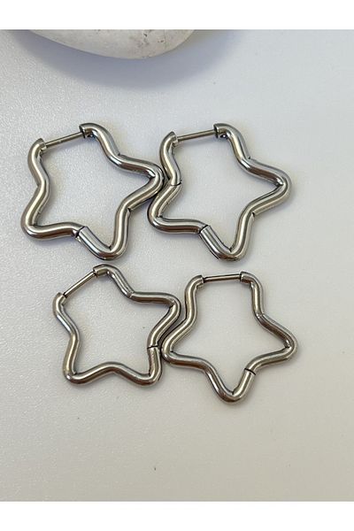 KOALA COMPANY Steel and Silver Colored Star Earrings - 18 mm and 23 mm Width
