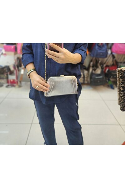 OUEEN ELİZABETH GEANT DE MÂNĂ-UMĂR LUMINOS (DIMENSIUNE MICĂ).