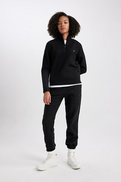DeFacto Bedrucktes Fleece-Sweatshirt mit Reißverschlusskragen und Standardpassform A4501ax23wn