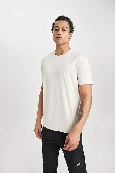 DeFacto Μπλουζάκι με κοντό μανίκι Crew Neck - Fit Standard 24 ετών 801004911
