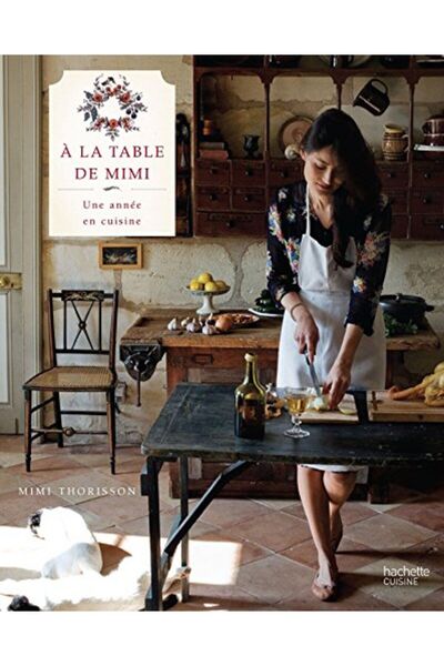 Hachette على طاولة ميمي