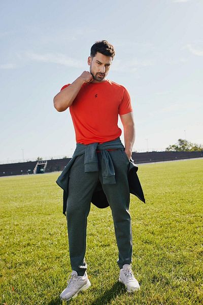 DeFacto Fit Slim Fit - Δίκλινο Τσέπη Standard Leg Skuba Jogger Sweatpants Z9112az23au