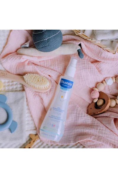 Mustela بخاخ منعش للشعر والجسم للشعر والجسم 200 مل