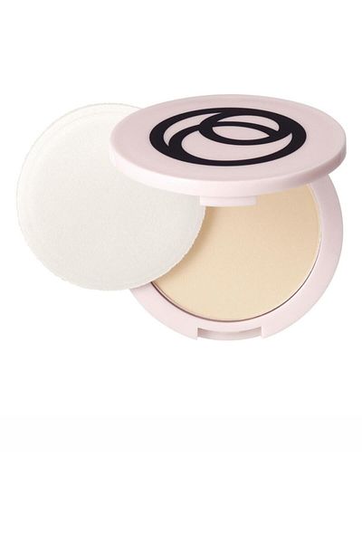 Oriflame Light Porcelain Oncolour Compressed Powder