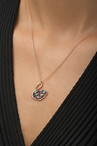 SUNSHINE 925 Ayar Rose Kaplamalı Mistik Topaz Taşlı Kuğu Gümüş Kolye