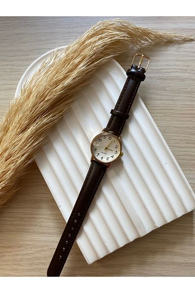 QUARTZ Rubsey Minimal Vintage Women Wristwatch Retro Leather Band 1 Pcs