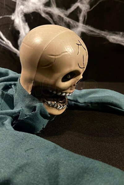 Huzur Party Store Sürünen Ağlayan Bebek Sesli Kıyafetli İskelet Zombi 85 Cm Işıklı Halloween Cadılar Bayramı Dekoru