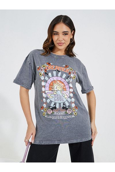 Styli Acid Wash Dreamer Graphic Oversized Longline T-Shirt