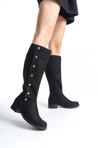 Shoesers Дамски ботуши от велур със специален дизайн - с копчета