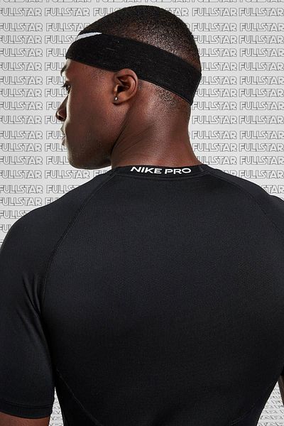 Nike Ανδρικό μπλουζάκι με κοντό μανίκι Pro Dri Fit Tight Fit Slim Fit Μαύρο