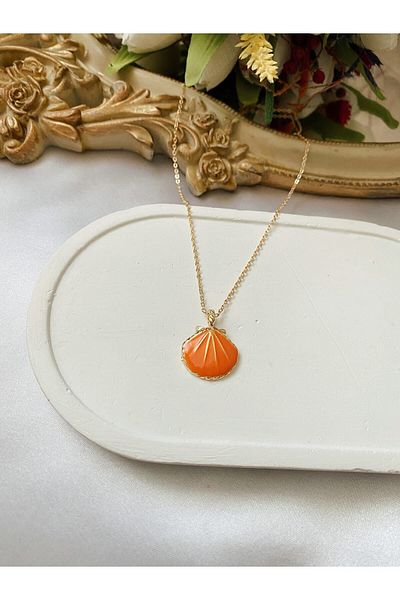 SWORDS CONCEPT Gold Colored Orange Seashell Women's Necklace