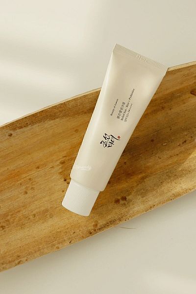 Relief Sun Rice Probiotics Spf 50 - Brightening and Chemical Filtered Uv Protector 50ml