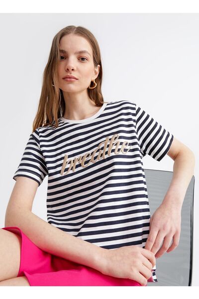 Fabrika Lacivert - Beyaz Kadın Bisiklet Yaka Basic T-Shirt CM-SALUT