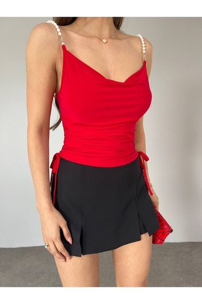 Piovere Butik Kırmızı İnci Detay Degaje Dökümlü Yaka Yanları Büzgülü Bluz