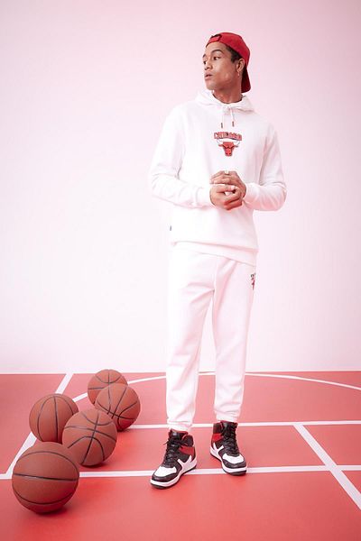 DeFacto Nba Chicago Bulls Standard Fit Thick Jogger Sweatpants - B3892Ax24Sp