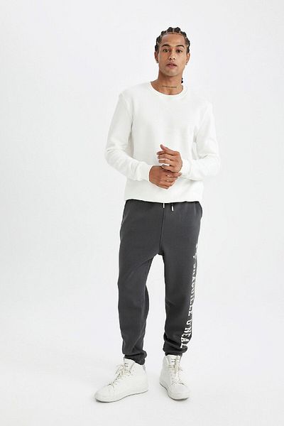 DeFacto Shaquille O'neal Standard Fit Thick Jogger Sweatpants - με τσέπες, μακριά πόδια