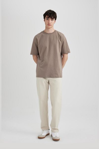 DeFacto Kurzarm-T-Shirt mit Boxy-Passform und Rundhalsausschnitt C5277ax24sp