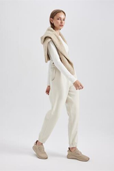 DeFacto Long Length Jogger Sweatpants - Standard Fit, Elastic Waist Leg, Thick Fabric S7370Az23Wn