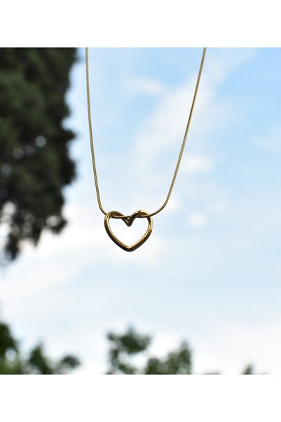 LUNA DE LLUVIA Gold Steel Knotted Heart Necklace