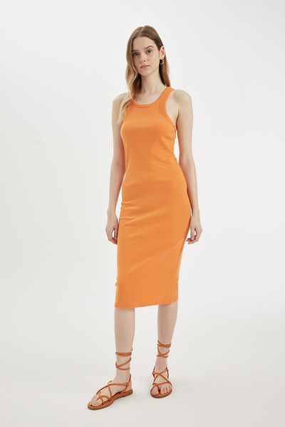 DeFacto Geripptes Midikleid mit Neckholder – ärmelloses Basic-Unterhemd U8106az24sm