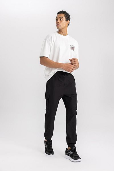 DeFacto Fitness Sportsman Jogger Sweatpants - Six Standard Fit Cargo, Υφαντό με τσέπες και Μέση στο πόδι, Ελαστικό C0043ax24