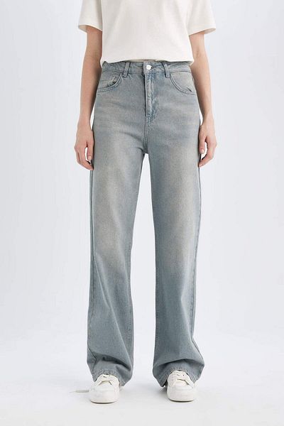 DeFacto 90er-Jahre-Jeanshose mit weitem Bein und hoher Taille 3172091