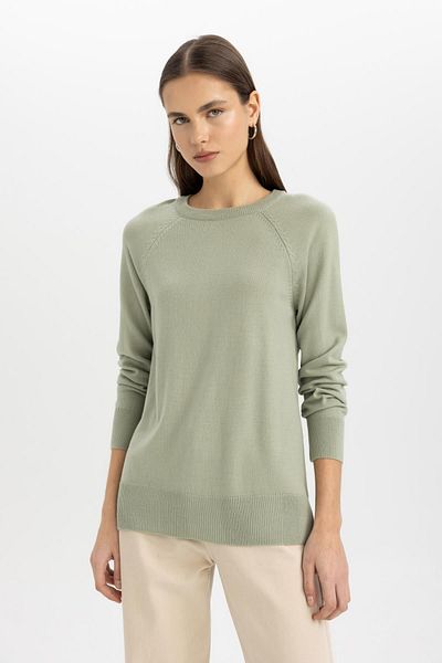 DeFacto Soft Textured Crew Neck Raglan Sleeve Basic Plain Knitwear Sweater I6913Az24Wn