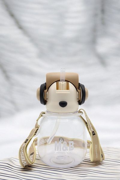 M&B WATER BOTTLE 750 ml School Neck Hanging Water Bottle - Children's Water Bottle with Double Lids, Teddy Bears and Headphones