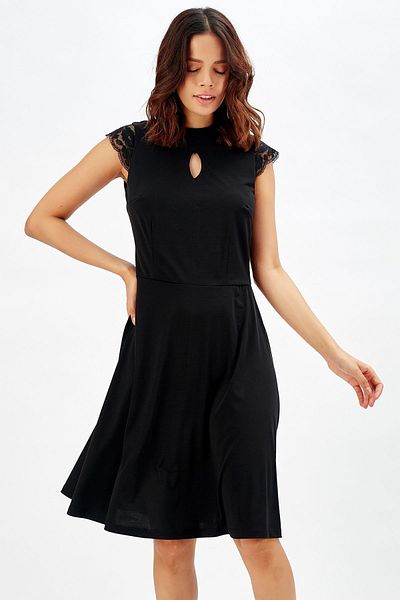 Sense Rochie de seara cu detaliu fereastra neagra