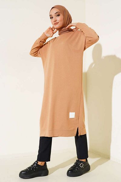 BİFAMOOD Comfortable Fit - Long Knee Length Stylish Hijab Tunic with Crest Detail