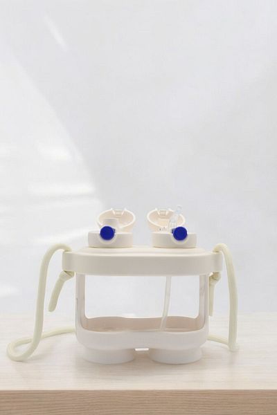 M&B WATER BOTTLE 800 ml Cute Binocular Water Bottle - Double Lid Children's Water Bottle with Straw
